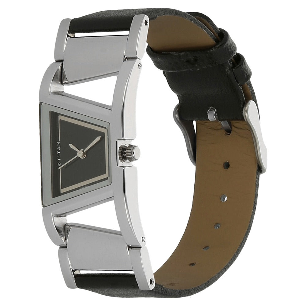 Titan Workwear Black Dial Women Watch With Leather Strap