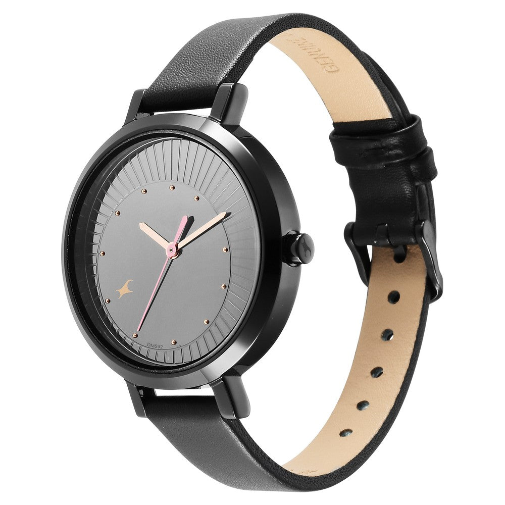 Style Up Black Dial Leather Strap Watch for Girls
