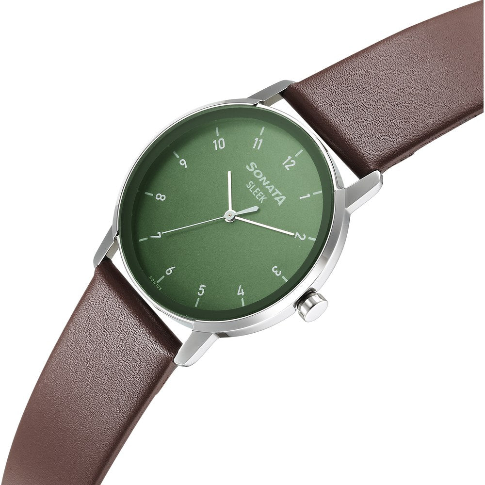 Sleek Green Dial Analog Watch for Men