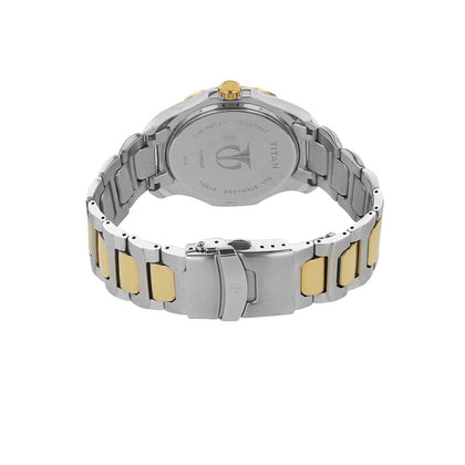 Titan Fashion White Dial Two Toned Stainless Steel Strap Multifunction Quartz Watch for Men