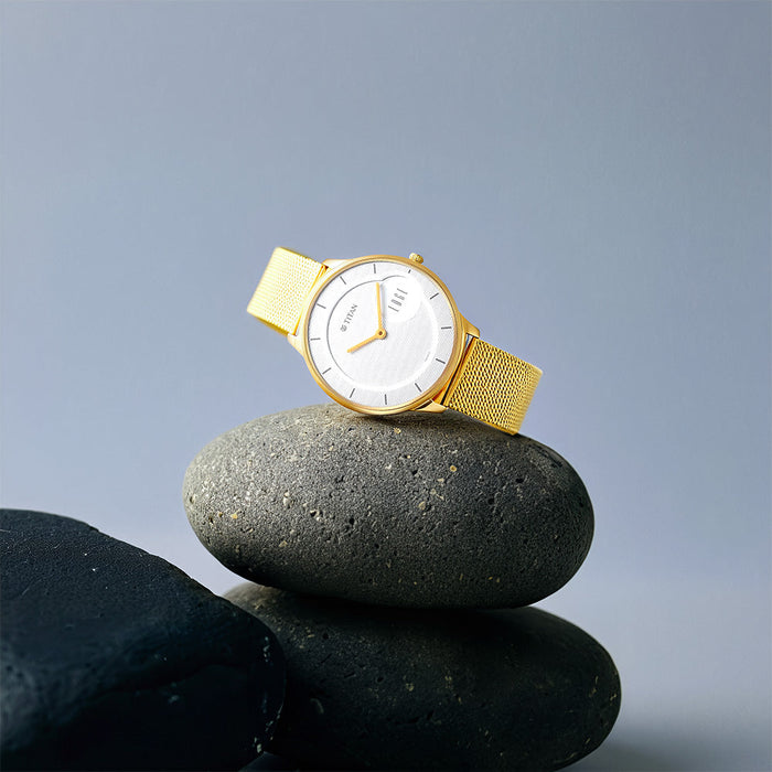 Titan Edge Slim Stainless Steel Strap White Dial Analog Watch for Men