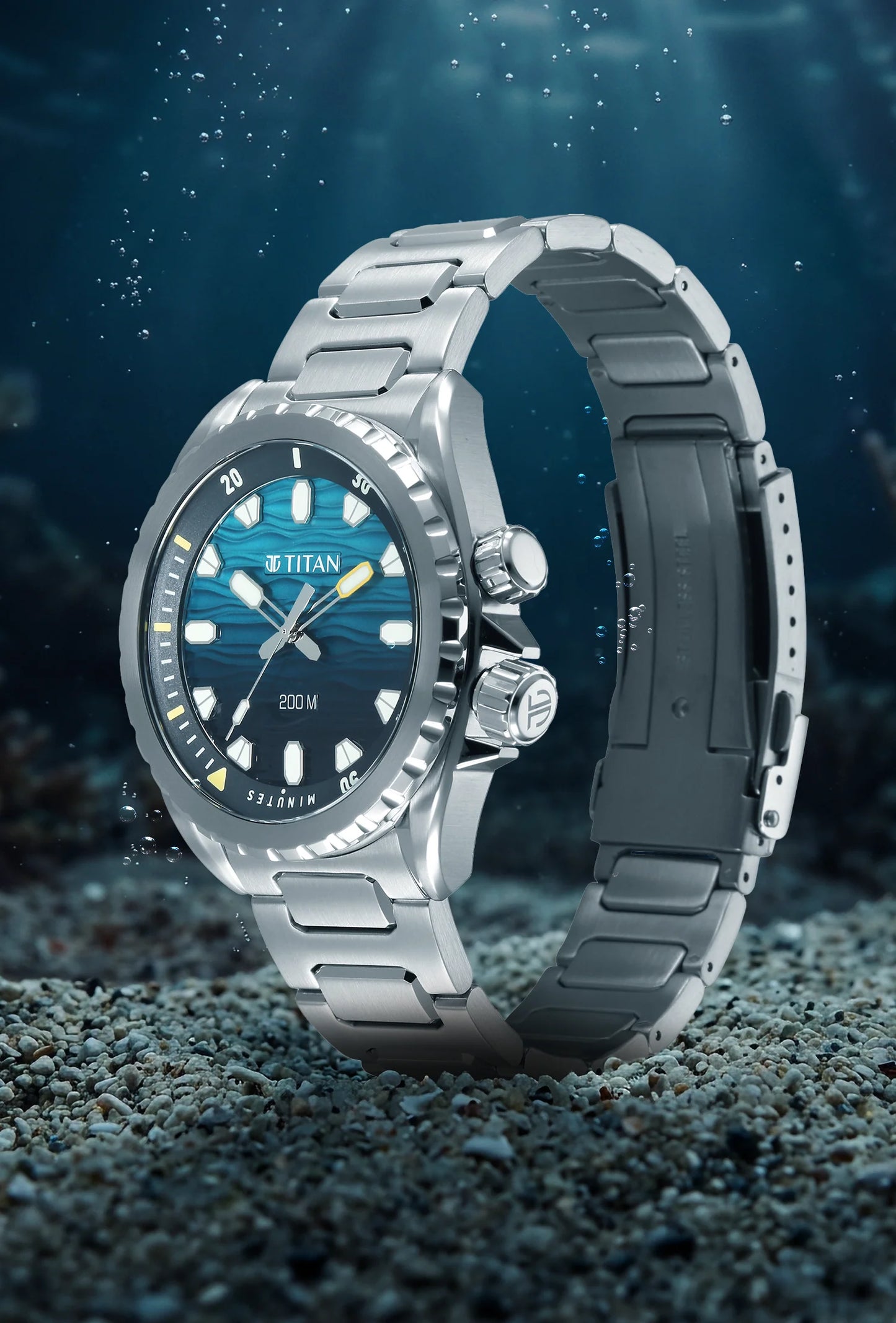 Titan Zero Hour Diver's Blue Dial Analog Watch