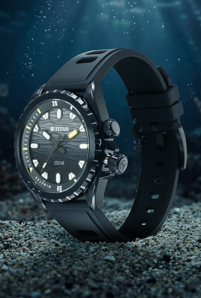 Titan Zero Hour Diver's Black Dial FKM Strap Watch