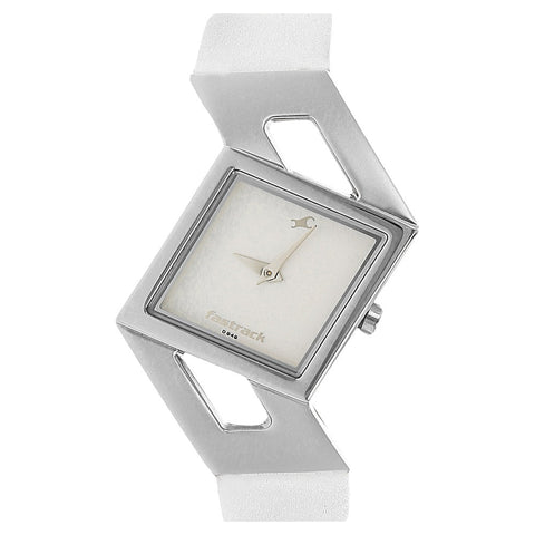 Fastrack Quartz Analog Silver Dial Leather Strap Watch for Girls