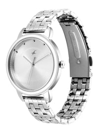 Fastrack Stunners Quartz Analog Silver Dial Metal Strap Watch for Girls 6282SM01