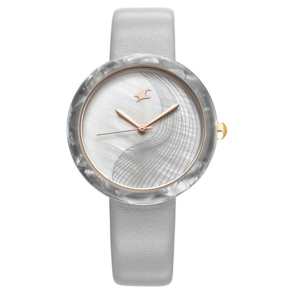 Fastrack Younique Quartz Analog Mother Of Pearl Dial LeatherStrap Watch For Girls