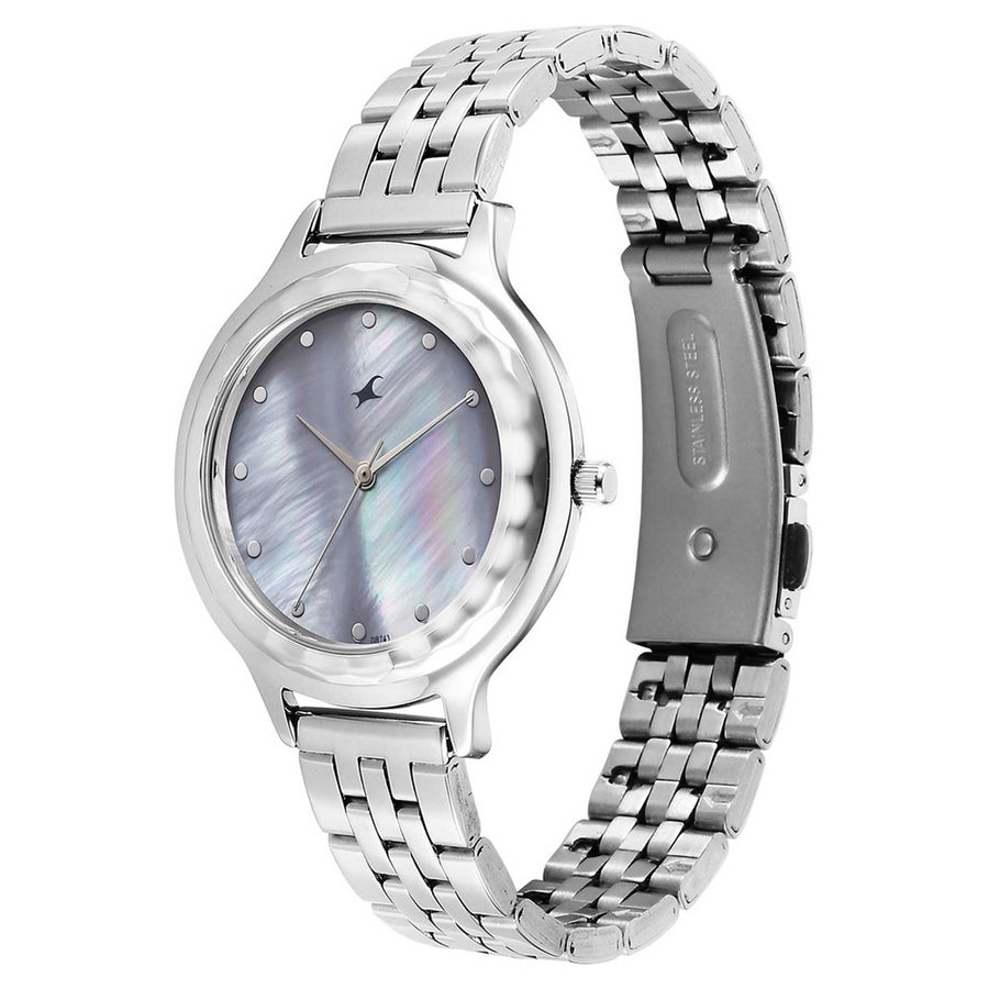 Fastrack Stunners Mother of Pearl Dial Silver Metal Strap Analog Watch for Women