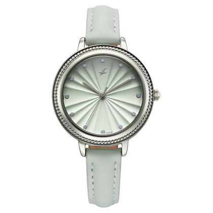 Fastrack Stunners Green Dial Leather Strap Analog Watch for Women
