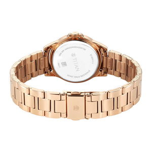 Titan Women Brass Round Shape Watches(9798WM05)