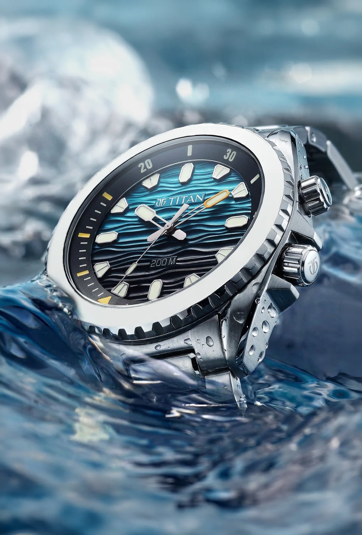 Titan Zero Hour Diver's Blue Dial Analog Watch