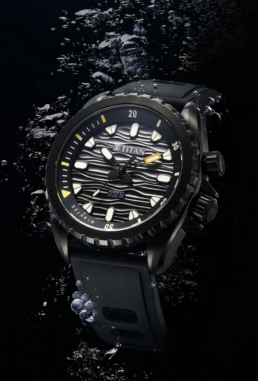Titan Zero Hour Diver's Black Dial FKM Strap Watch