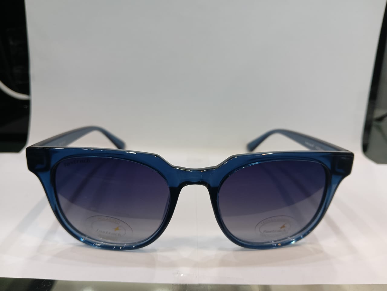Blue Round Unisex Sunglasses  P467BK9P