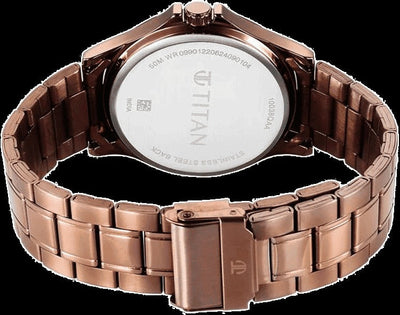 Titan Karishma Quartz Analog with Date Black Dial Stainless Steel Strap Watch For Men  10038QM01
